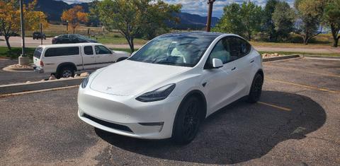 Tesla Model Y 2022