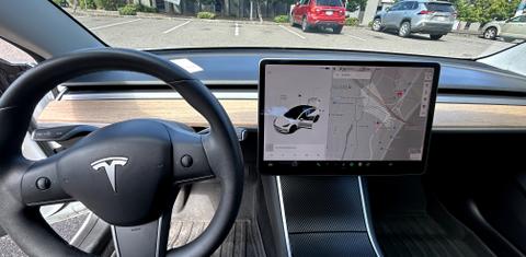Tesla Model 3 2020