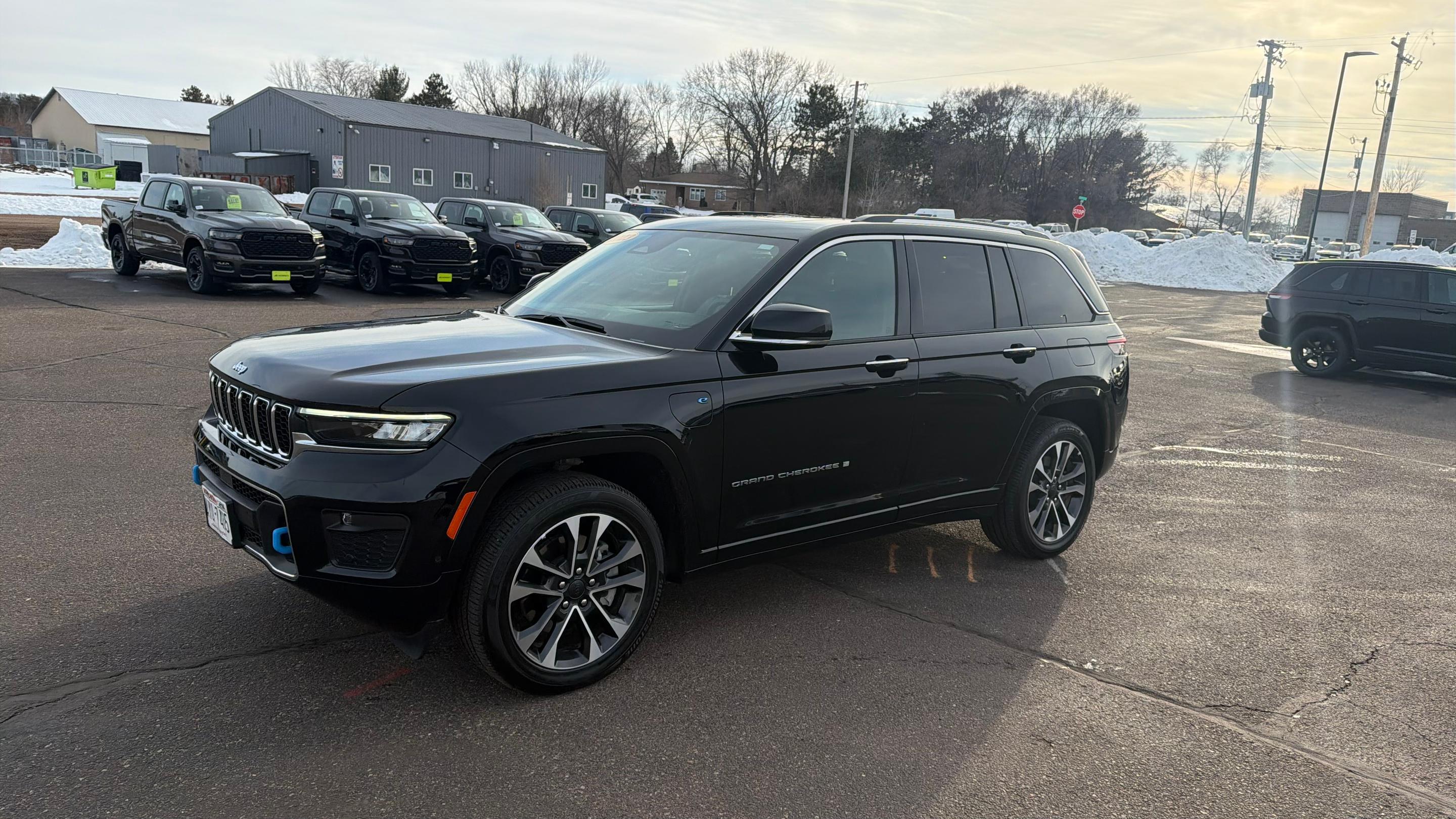Jeep Grand Cherokee 4xe 2023 in Chippewa Falls, WI