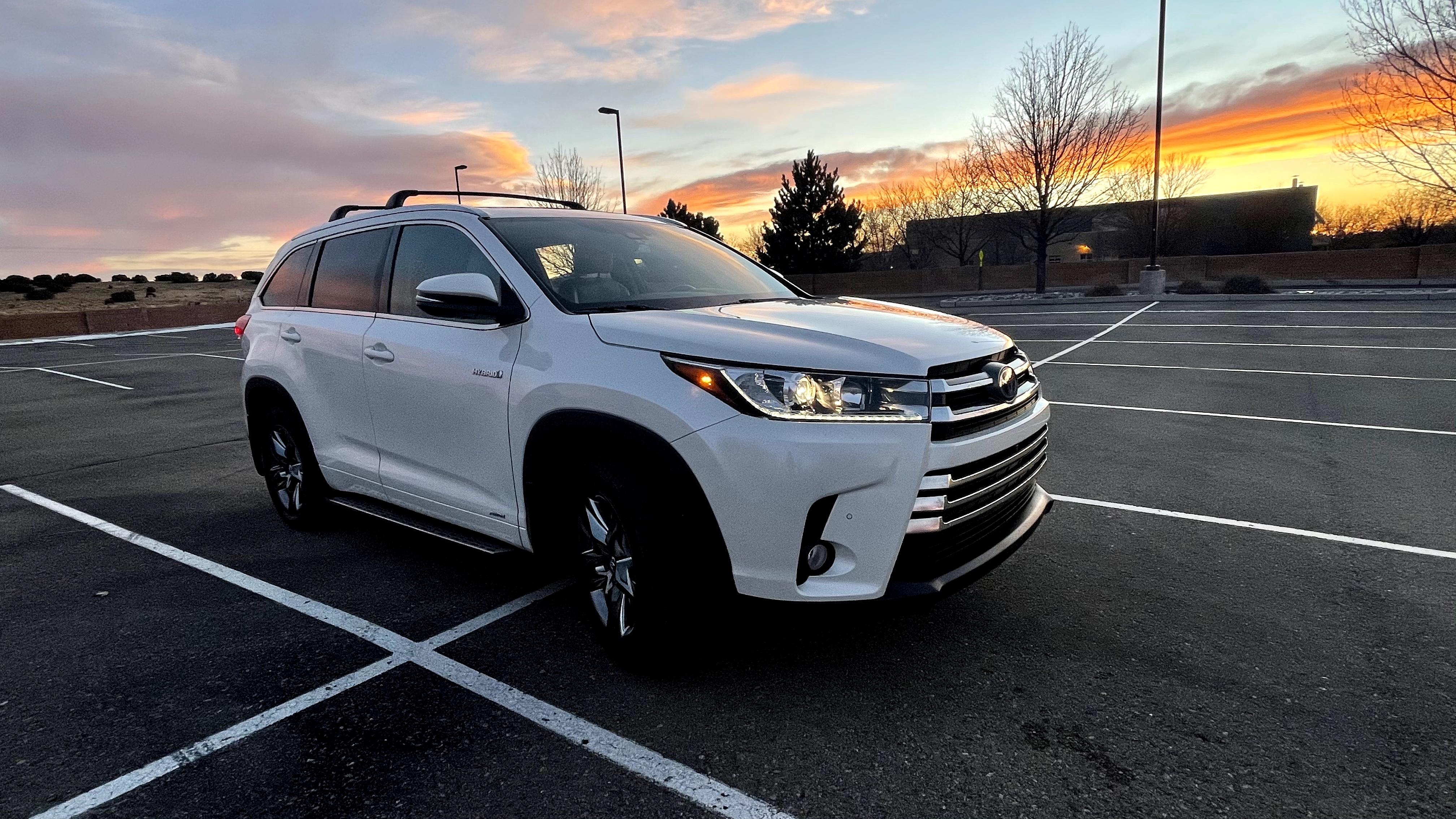 Toyota Highlander Hybrid 2017 in Santa Fe, NM