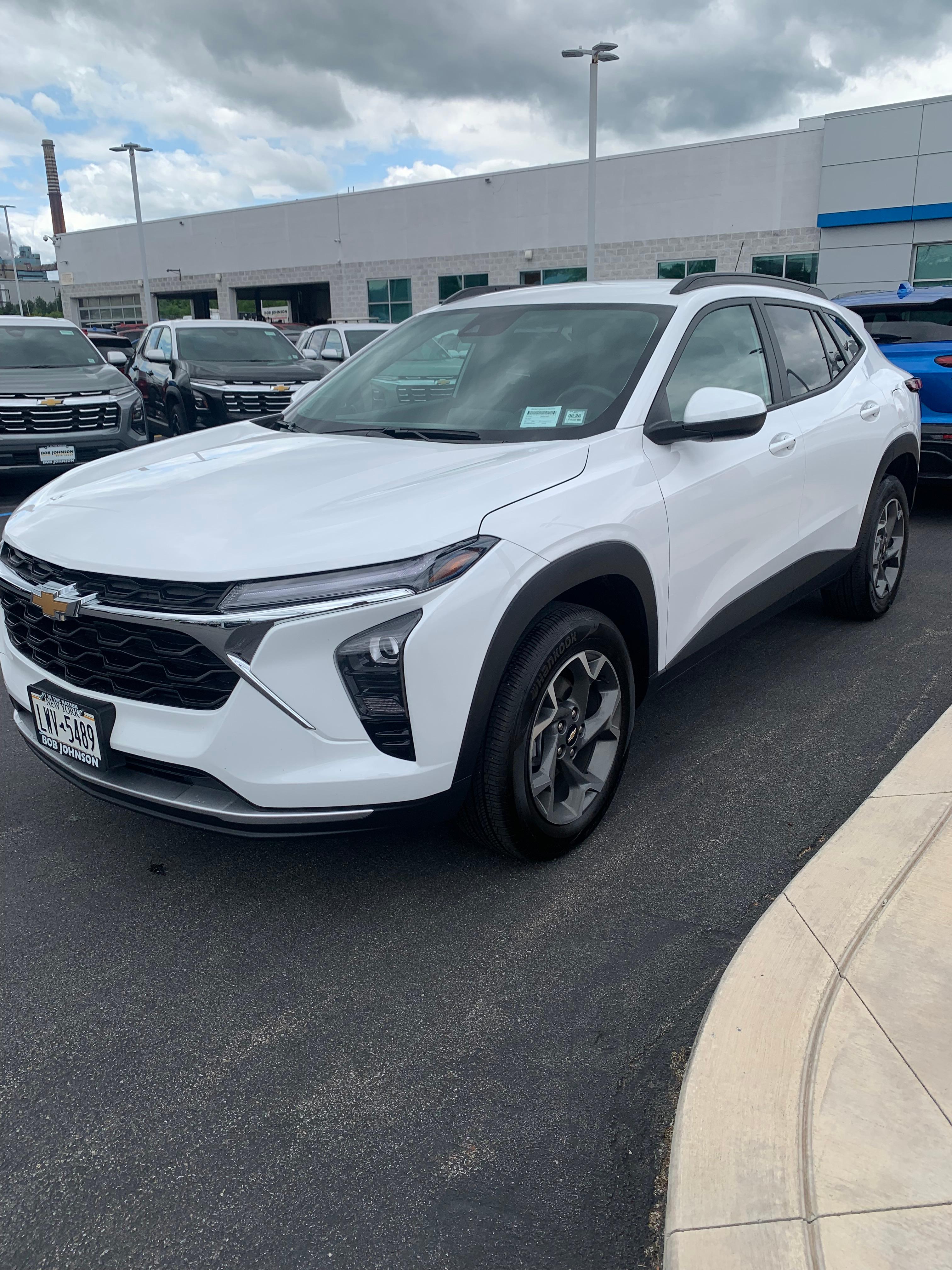 Chevrolet Trax 2024 in Rochester, NY