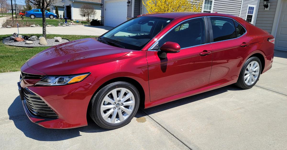 Toyota Camry 2019 rental in Grafton, WI by Alejandro F. Turo
