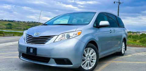 Toyota Sienna 2014
