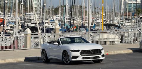 Ford Mustang 2025