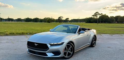 Ford Mustang 2025