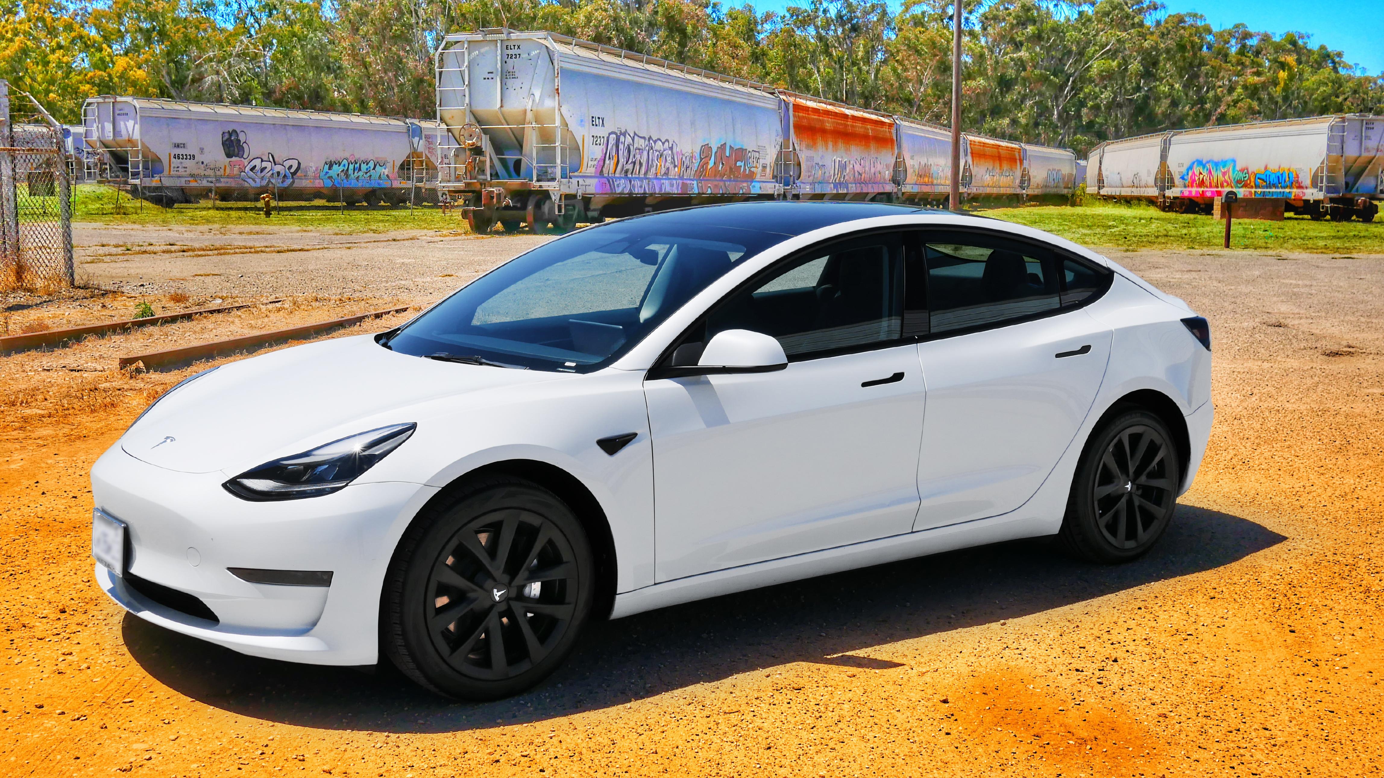 Tesla Model 3 2023 in Santa Maria, CA