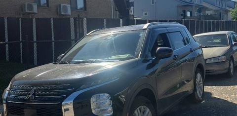 Mitsubishi Outlander 2024