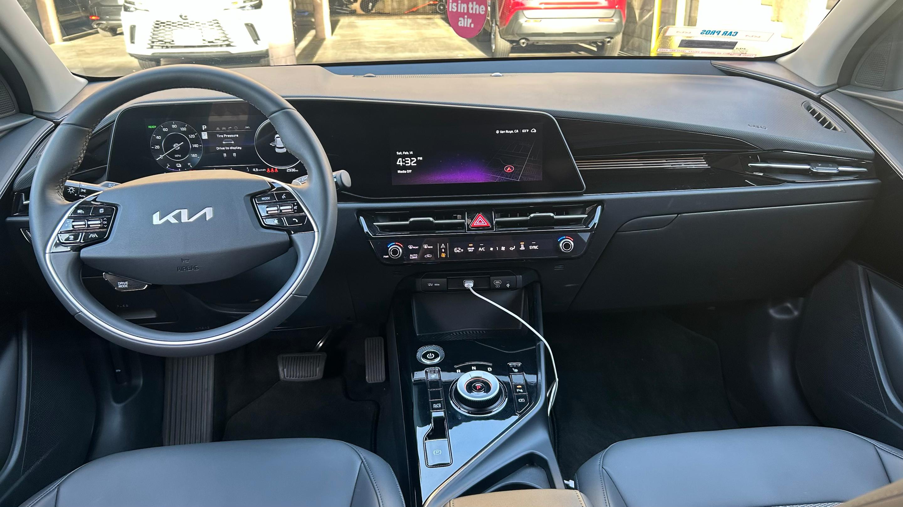 Kia Niro EV 2025 in Fresno, CA