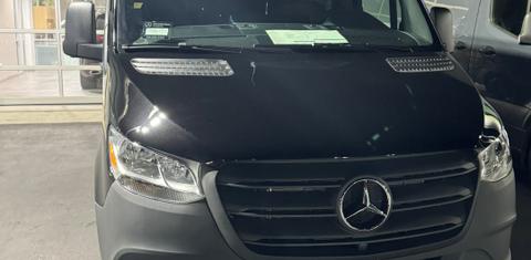 Mercedes-Benz Sprinter 2024