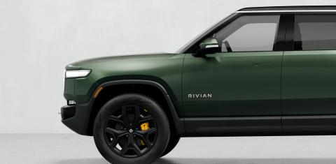 Rivian R1S 2023