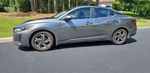 Nissan Sentra 2024