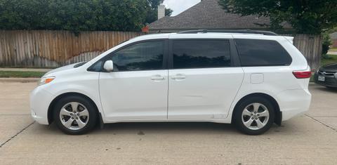 Toyota Sienna 2015