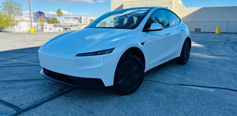 Tesla Model Y 2026