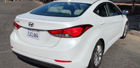 Hyundai Elantra 2015