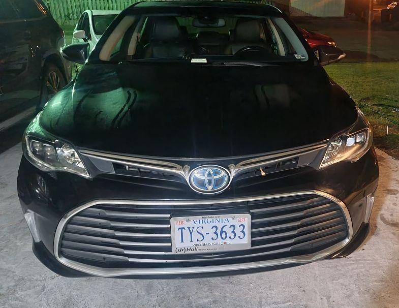 Toyota Avalon Hybrid 2018 in Hampton, VA