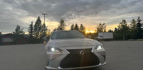 Lexus ES 2022