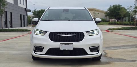 Chrysler Pacifica 2023