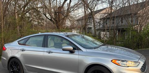 Ford Fusion 2020