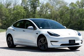 Tesla Model 3 2023 in Aurora