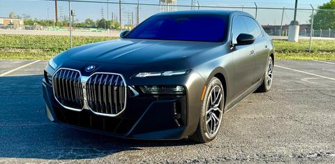 BMW i7 2024