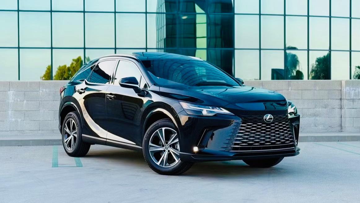 Lexus RX 2024 in 