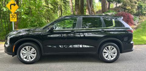 Mitsubishi Outlander 2025