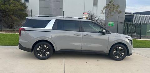 Kia CARNIVAL 2025