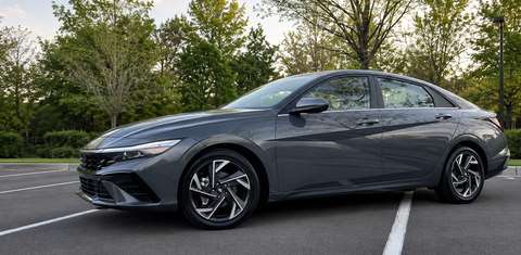 Hyundai Elantra 2024