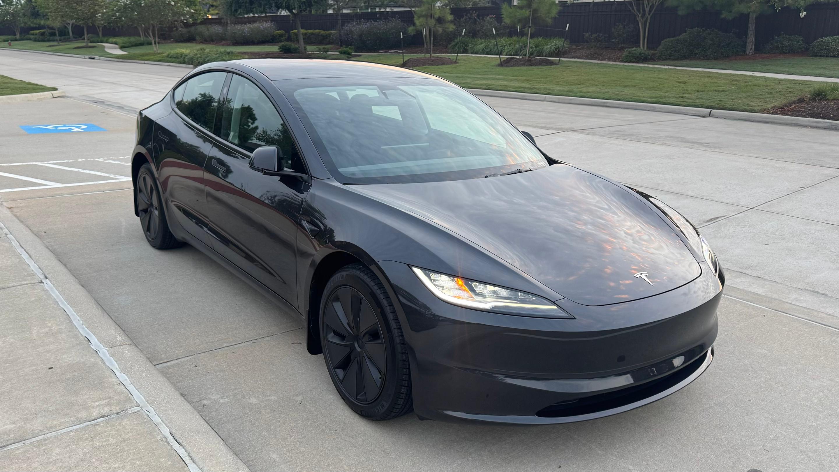 Tesla Model 3 2025 in Bentonville, AR