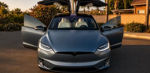 Tesla Model X 2020