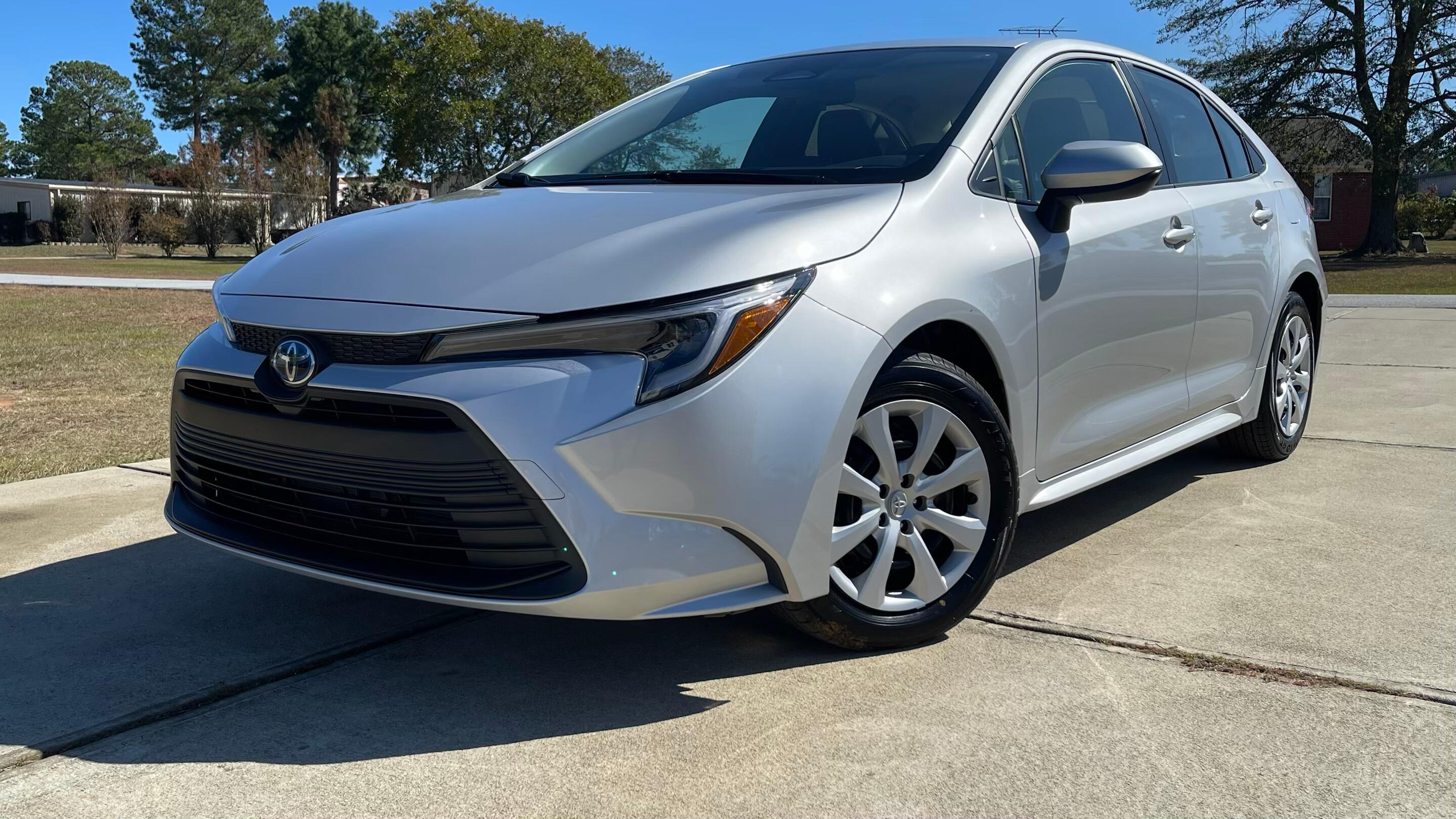 Toyota Corolla Hybrid 2025 in Trenton, SC