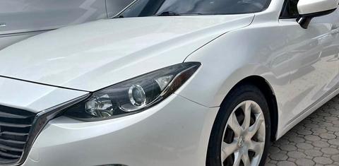 Mazda Mazda3 2015