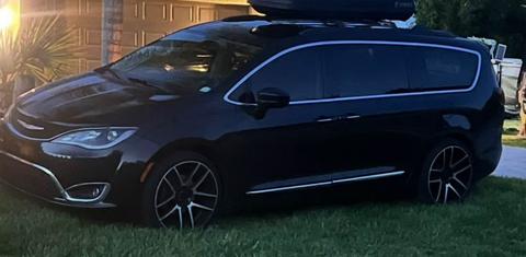 Chrysler Pacifica 2017