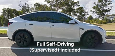 Tesla MODEL Y 2024