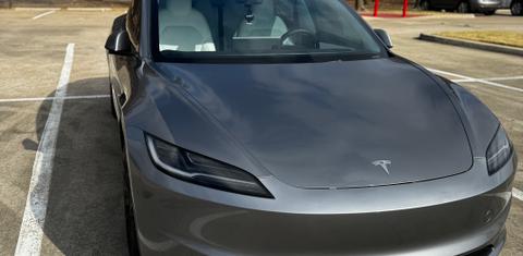 Tesla Model 3 2025