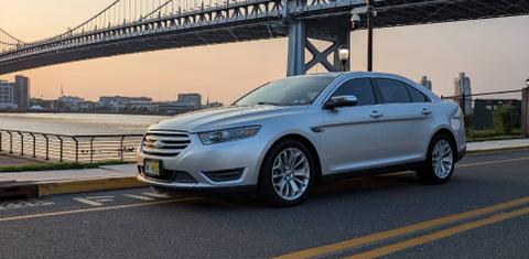 Ford Taurus 2013