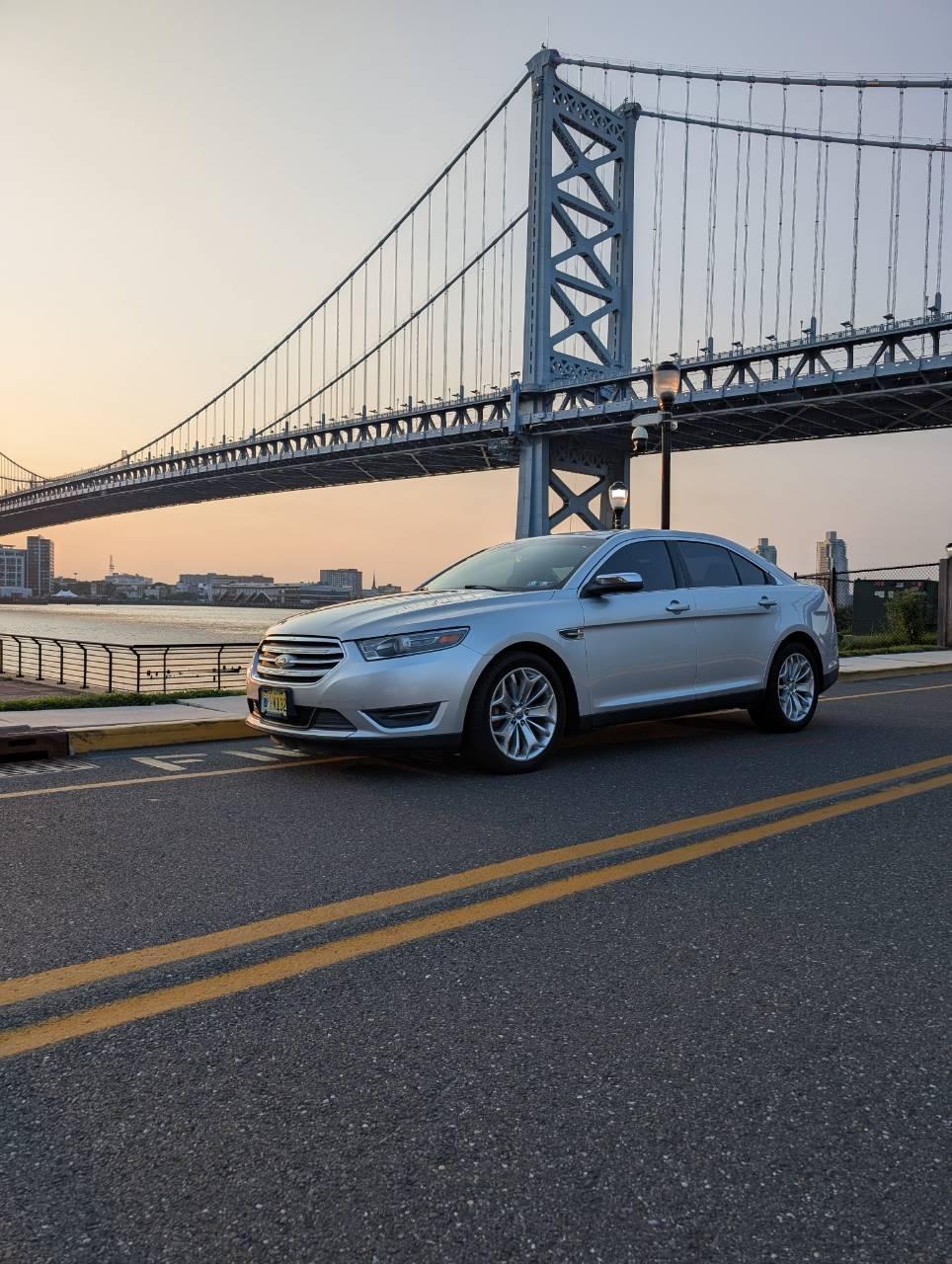 Ford Taurus 2013 in 