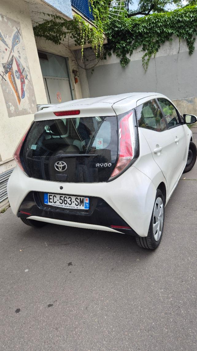 Toyota AYGO 2016 à Paris