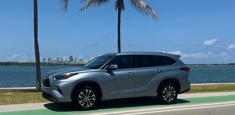 Toyota Highlander 2021