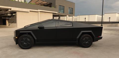 Tesla Cybertruck 2025