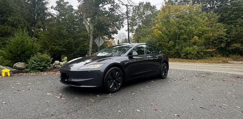 Tesla Model 3 2025