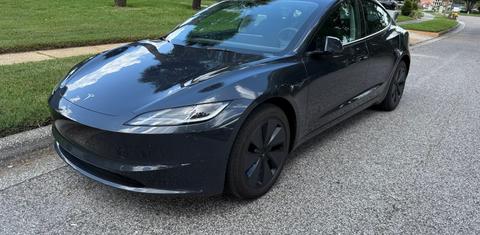 Tesla Model 3 2025
