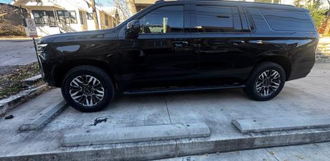 Chevrolet Suburban 2025