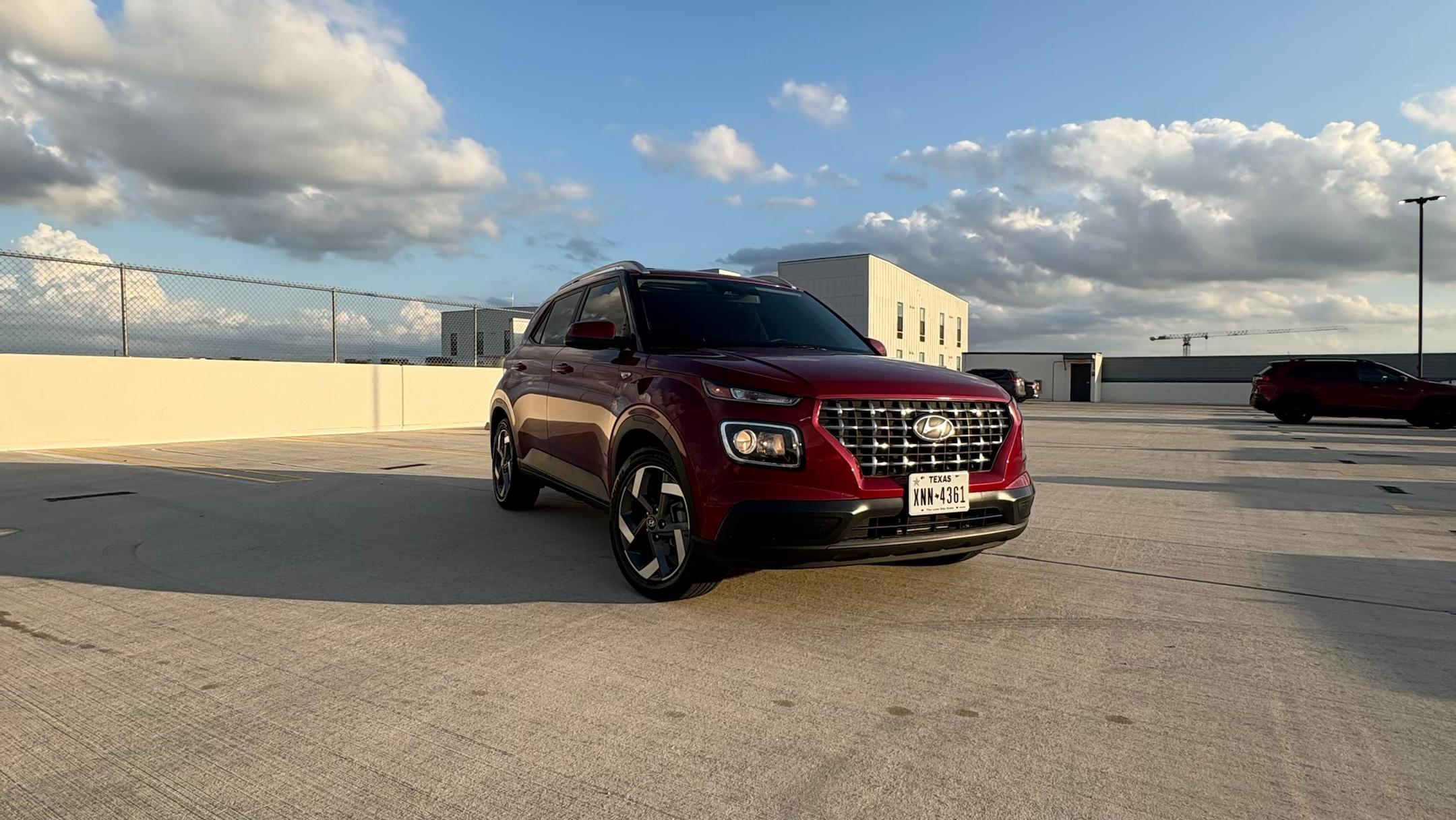 Hyundai Venue 2024 in Austin, TX