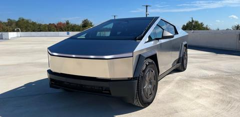 Tesla Cybertruck 2025