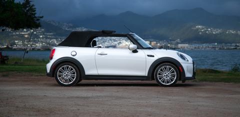 MINI Convertible 2024