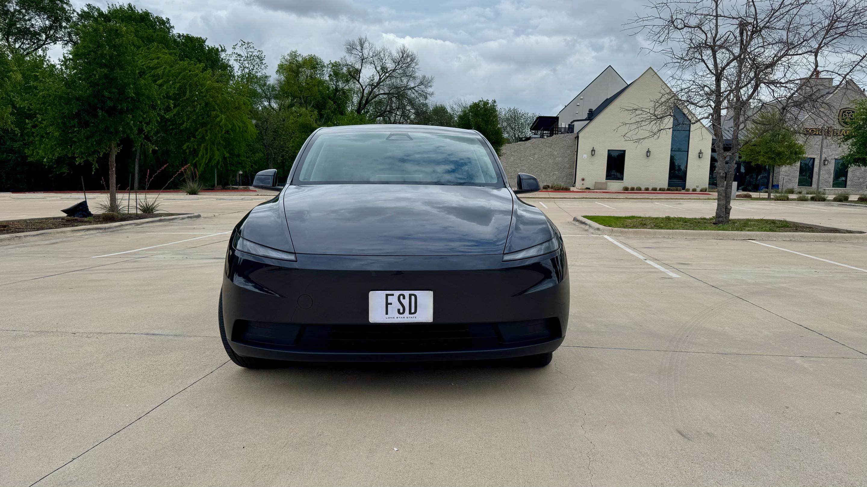 Tesla Model Y 2026 in Round Rock, TX