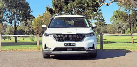 Kia CARNIVAL 2023