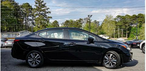 Nissan Versa 2021