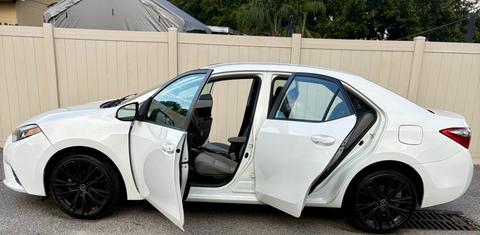 Toyota Corolla 2015